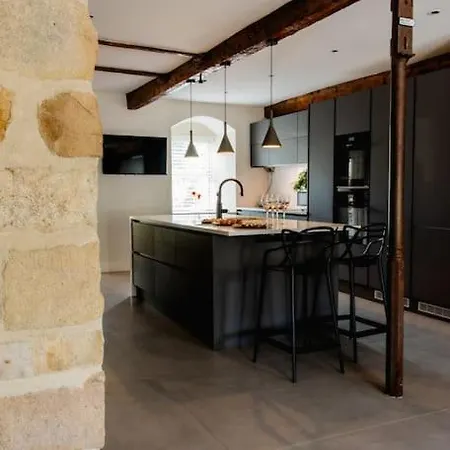 Feriehus Luxury 4 Bed Dales Retreat Private Walled Garden Ensuite Sleeps 8 Superking 1 Double 2 King 1 Embsay